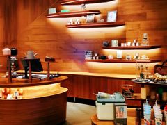 -星巴克臻选(天津恒隆广场旗舰店)