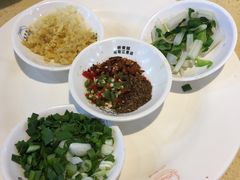 -桥香园云南过桥米线(金马碧鸡店)