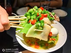 -麻六记(凤凰汇店)