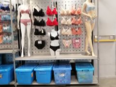 -上品折扣(回龙观店)
