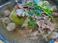 -川堂风·跷脚牛肉·乐山爆炒(宝山日月光店)