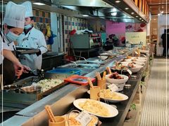 自助取餐区-侬佳蒸菜馆(听潮店)