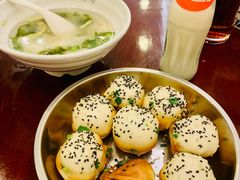 生煎馒头-三两春(浦三路店)