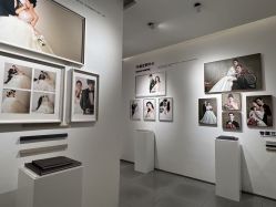 -雪中彩影婚纱摄影·微光艺术中心