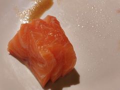 -钱小奴海鲜自助黑金店(杭州滨江龙湖店)