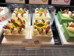 -罗森尼娜(解放西路店)