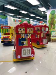 -莫莉幻想儿童乐园(郑州丹尼斯三天地店)