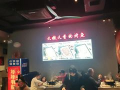 大堂-里岛烤鱼(东港凯虹广场店)