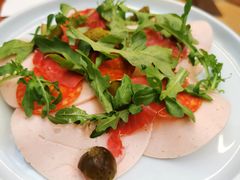 凯撒沙拉配帕尔玛火腿-Golden Lily河内巴黎法越料理餐厅(建国西路店)