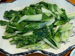 -梁姐啤酒鱼(兴坪古镇店)