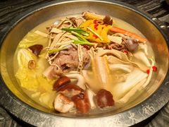 天都招牌骨头锅-天都火锅酒楼(虹梅南路店)