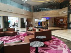 -珠海拱北口岸希尔顿欢朋酒店