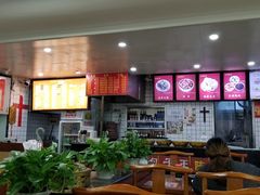 -陈寔包子王·卤煮小肠·京味小吃(龙潭店)