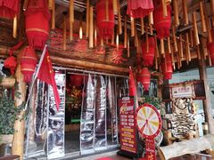 -老滇山寨•云南特色菜•地方菜•民族风情歌舞表演(金碧店)