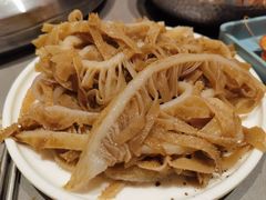 -黑金·寻焰自助百汇·烤肉·火锅(中街店)