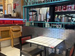 -肥汁米蘭香港米线(长宁来福士店)