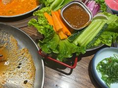 -明洞阿姨·韩式酱蟹烤肉·创意料理(三元桥店)