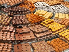 -Laderach 莱德拉(上海环贸iapm店)