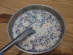 -白翔甜食店
