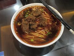牛肉面-四季春(美食街店)