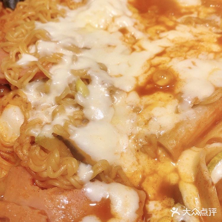 太原柳巷宝藏韩料店！炸鸡爆汁酥脆比在韩国吃的好吃😋