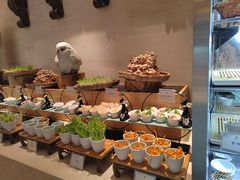 -雍和会海鲜姿造自助(湖东路店)