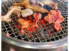 -啊美丽炭火烤肉(滑翔一店)