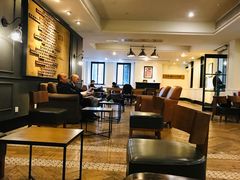 大堂-星巴克臻选(广州沙面店)