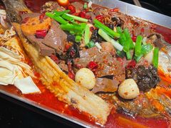 毛血旺味烤鱼-鸣记脆皮烤鱼·海鲜烤鱼(亿合城店)
