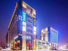 -紫荆广场·花漫里