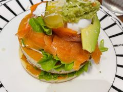 三文鱼水波蛋松饼-AFS Cafe & Canteen(闽江二路店)