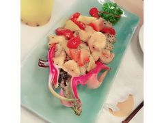 火龙果炒虾仁-佐佑帐篷环游记(南锣鼓巷店)