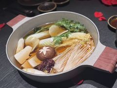 -蟹犇前•帝王蟹雪蟹(陆家嘴店)