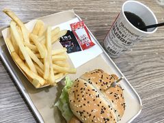 -牛纽塔·牛人堡(群众路店)