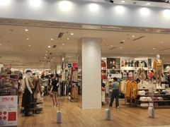 -优衣库(东莞东城万达广场店)