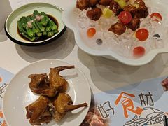 脆皮陈皮乳鸽-粤小馆(天安云谷店)