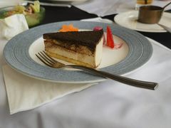 -厚街国际大酒店·360度旋转餐厅