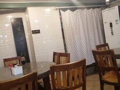 -周家大连水饺(美专校街店)