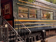 -火车头法国西餐厅