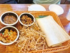 -朝花夕拾中餐厅(台儿庄古城复兴广场店)