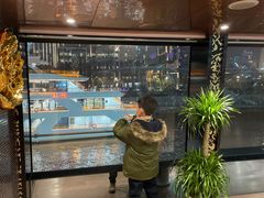 -黄浦江游览十六铺3号码头网红自助餐