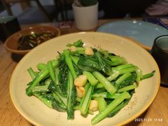 -九锅一堂酸菜鱼(学府凯德店)