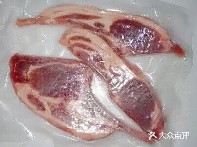 简简单单几步做出香嫩黑胡椒小羊排