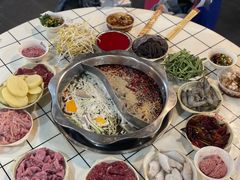 -储奇门鳝鱼火锅(总店)