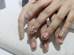 -瞧·享轻奢美甲美睫