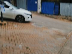 -华雅花园大酒店