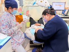 -瑞尔齿科(颐堤港诊所)