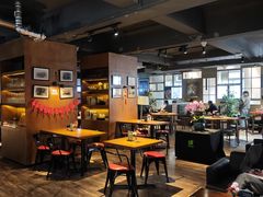 -JINNS锦时 steak&pizza(浸信会礼拜堂旧址店)