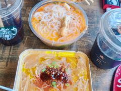 鸡汤豆腐-花儿姐与战哥的美食档