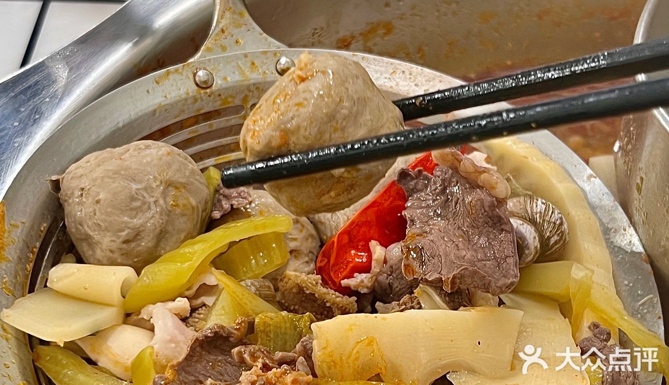 感谢柳州本地人带路！！味道真的很柳州…….